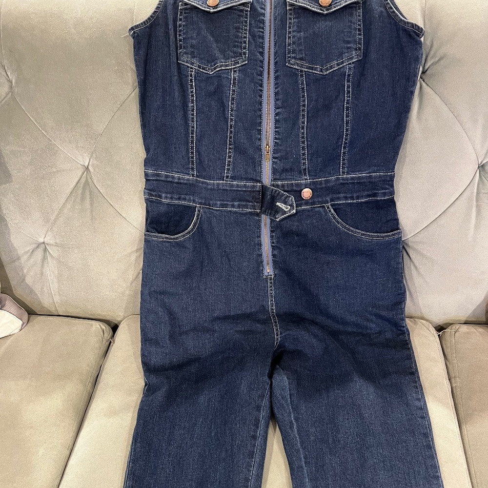 Sleeveless denim jumpsuit